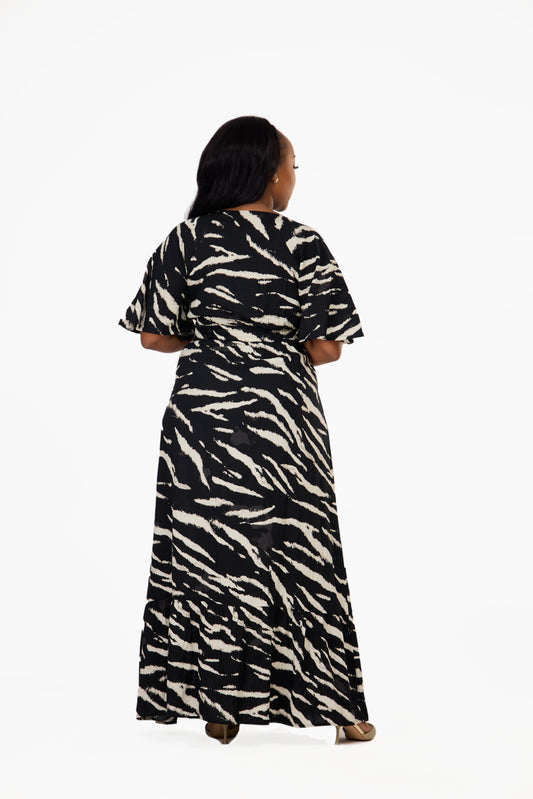 ONLY Vibrant Flutter Sleeve V-Neck Maxi Dress (Black)