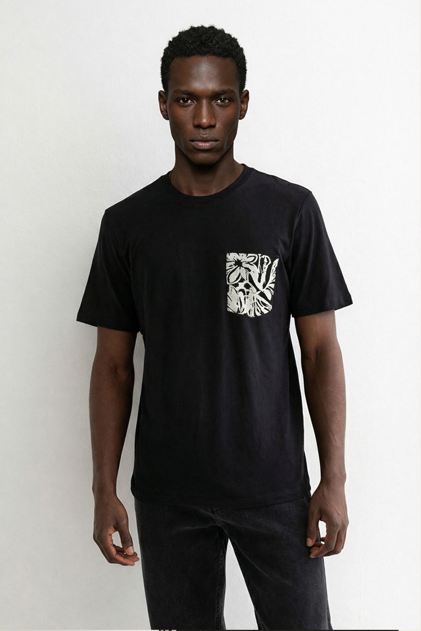 JACK & JONES Pocket Crew Neck Tee